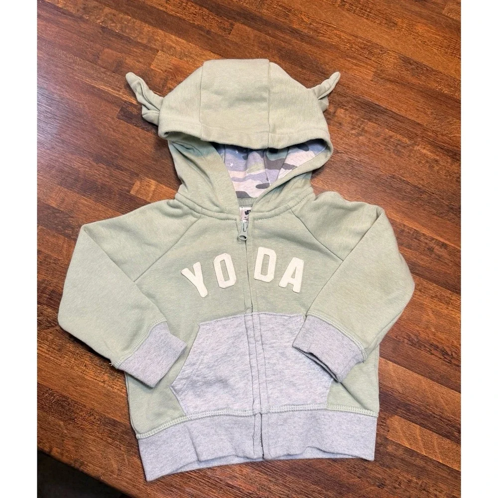 Baby Gap Star Wars Yoda zip up sweatshirt with ears on hood.  Size 6-12 months.